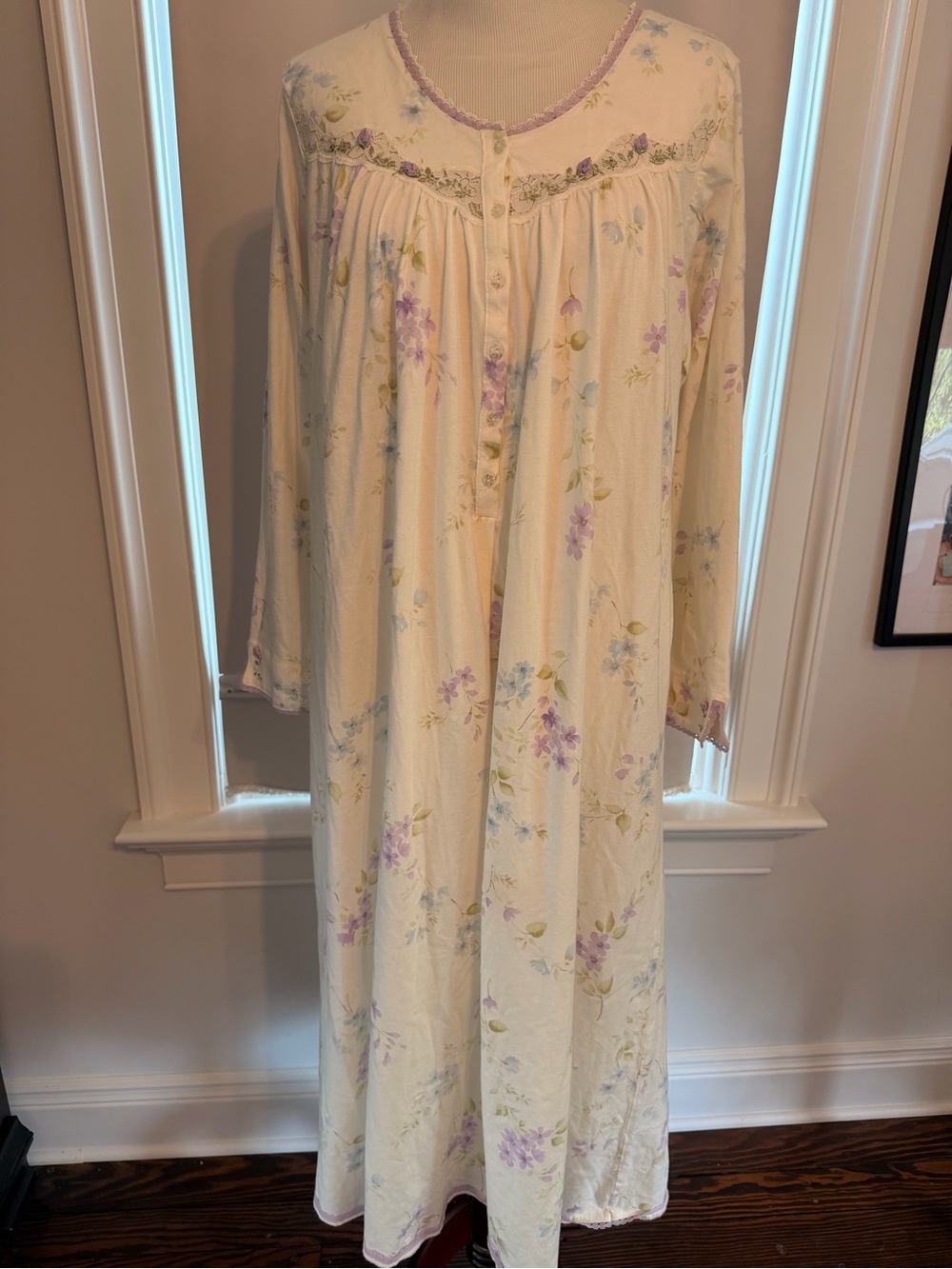 Women's vintage Cream Floral Long Nightgown with Lavender Trim - Picture 1 of 14